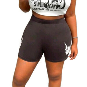 Plus Size Women's Skull & Hand Print Legging shorts sz 3x